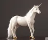 Nordic White Resin Unicorn Staty Heminredning Hantverk Rum Dekoration Objekt Vintage Horse Ornament Resin Animal Figurines Presenter