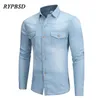 Nowy przylot Brytyjczyków zmydlona koszula dżinsowa mężczyźni długie rękaw Casual Slim Fit Camisa Masculina Sukienka Klasyczna jasnoniebieska koszula dżinsowa mężczyźni