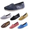 Quente Brand New Mulheres Homens Sapatos de Lona Flats Mocassins Casuais Sapato Sólido Sólido Sapatilhas Sapatos Unisex Espadrille Andando Sapato