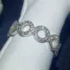 2018 Nouvelle Arrivée Bijoux De Luxe 100% Soild En Argent Sterling 925 Pavé Blanc Saphir Cercle Anneaux CZ Diamant Partie De Mariage Bande Ring259r