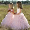 Cute Pink Tulle Warstwowe Ruffles Line Flower Girls Dresses Krótkie Rękawy Koronki Princess Wedding Party Suknie dla Dzieci Uroczym Suknie Dziewczyn