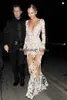 Sexy Michael Costello beroemdheid Avondjurken Deep V Neck Lange mouwen Appliques TuLle Zie door illusie naakt wit prom dres2813816