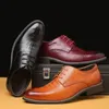 디자이너 악어 신발 남자를위한 이탈리아 브랜드의 옥스포드 신발 정품 가죽 신발 남성 공식적인 옷을 입으십시오