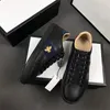 Mode Wildleder Ace Schuhe schwarz weiß Casual Sneakers eather Bee Stickerei Strass Männer Frauen Echtes Leder