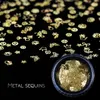 En Yeni Nail Art Güzellik Metal Patch Süsler Altın Çiçek Kelebek Tırnak Sticker Pullarda Rhinestones Dekorasyon Nail Art Aracı