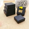 Beyaz / Siyah / Kahverengi Kraft Craft Kağıt Takı Paketi Kutuları Küçük Hediye Kutusu Bisküvi El Yapımı Sabun Düğün Parti Için Şeker Ambalaj Kutusu LX0580