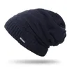 Ny True Letter Winter Hat Lång storlek Stickad Cap Högkvalitativ mössa för män Kvinnor Solid Bonnet Cap2731210