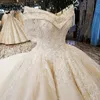 Abiti da sposa dell'Impero di Dubai Abiti da sposa vintage in pizzo con applicazioni di cristallo Abito da sposa arabo Tassel Robe De Mariee 2023