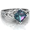 Utsökt Kvinnor Silver Ring Princess Cut Mystery Rainbow Topaz White Sapphire Fyllda Smycken Bröllop Bröllop Förlovnings Ring Storlek 5-12