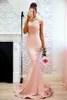Glamoureuze zeemeermin prom jurken sexy halter roze kant applicaties kralen avond feestjurken prom jurken formele jurken voor vrouwen