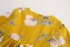 2 colori Baby girl INS vestito da fiori 2018 Nuovi bambini moda giallo blu Cartoon fiori modello manica lunga Abiti vestiti da bambina