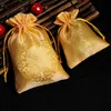 50 Stück traditionelle chinesische Satin-Beutel mit Kordelzug, Geschenkhalter, XI-Beutel für Hochzeitsfeier, Süßigkeitentüten, Geschenkverpackung, rot oder gold3021298