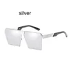 Occhiali da sole quadrati Donna Big Metal Alta qualità Oculos Oversize Protezione UV400 Lente riflettente Lunette Mirror Shades