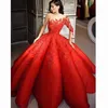 Una spalla 2018 del merletto dei vestiti da promenade di Applique Palla lunga manica vestiti da sera Glamorous Dubai Fashion Celebrity Dress Red Carpet