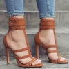 2018 moda donna che lavora a maglia tacchi alti scarpe da festa sandali gladiatore estivi sandali open toe fibbia scarpe da sposa tacchi alti
