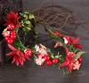 Red fruits, flowers, women, green leaves, hair bands, brides, ornaments and accessories.