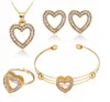 Hot nouveaux bijoux européens et américains collier en forme de coeur collier ensemble amour oreille clou métal bouche bracelet mode classique élégant