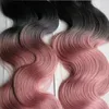 T1B/Nastro colorato rosa nelle estensioni dei capelli umani Macchina fatta Remy Capelli brasiliani dell'onda del corpo 200G 80 Pezzi Ombre Trama della pelle Estensioni dei capelli