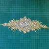 5 pezzi fatti a mano con strass in rilievo di cristallo applique cucire ferro su fascia da sposa cintura cintura nastro di alta qualità cinture261n