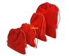 50PCS / Parti 5 * 7cm 7 * 9 9 * 12cm 10 * 15 13 * 18 20 * 30cm Velvet Bag Drawstring påse röd färg smycken packning väskor bröllop julklapp