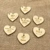 50 personalisierte benutzerdefinierte gravierte Hochzeit Name und Datum Liebe Herz aus Holz Hochzeitsgeschenk Tischdekoration begünstigt Candy Tags