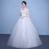 Rojo Blanco Tren Vintage Vestido De Novia 2018 Vestidos De Novia Elegante Barco Cuello Vestido De Encaje Apliques Flor Velo Princesa Simple