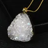 Collana con pendente in quarzo di cristallo di aura irregolare bianco opale Collana Druzy in pietra preziosa naturale riempita d'oro per gioielli Drusy da donna