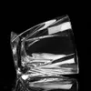 Copo de vidro antiquado dos produtos vidreiros para o uísque, o Bourbon, o licor, o escocês, ou o outro álcool - confortável, bonito, elegante