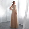 2019 Ny elegant Sheer Jewel Neck Brudtärna Klänningar Långärmad En Linje Golvlängd Maid of Honor Wedding Guest Gown Custom Made