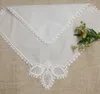 Satz von 12 Mode Hochzeit Braut Taschentuch weiße Baumwollspitze Einfassung Damen Taschentücher Taschentuch für Hochzeitsgeschenke
