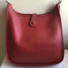 Mode femmes sac classique EveIyne sacs à main en cuir marque Designer femme nouveaux sacs à bandoulière de luxe marron rouge noir fourre-tout H1012 320J