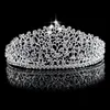 Luxe Bridal Crown Sparkling Rhinestone Kristallen Roofal Bruiloft Crowns Crystal Haaraccessoires Verjaardagsfeestje Tiara's Quinceaner 16 * 6 cm