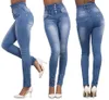 светло-голубые джинсы скинни женщины