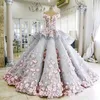 Charmante farbenfrohe Brautkleider Ballkleid 3Dfloral Applikationen Blume Vintage Bling Backless Long Court Zug Prinzessin Bridal Gow2977505