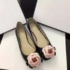 Fashion New Womens Flower Pumps Flat Heel Wedding Party 100% Genuine Leather Designer Pumps Shoes Size 35-40