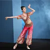 Nuovi costumi di danza orientale Abbigliamento di danza del ventre femminile (Top + pantalone) Abbigliamento da esibizione in stile indiano egiziano Set di costumi di danza del ventre