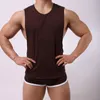 남자 캐주얼 로우 컷 티셔츠 느슨한 민소매 셔츠 탑 2019 새로운 여름 브랜드 남성 통기성 조끼 홈 잠들웨어 섹시한 게이 襦 袢