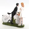 New Wedding Cake Toppers Bicycle Kissing Bride and Groom Decoration CupCake Topper Resign Figurine Craft Souvenir Wedding Favors1991108