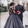 Gótico Preto Vestidos de Casamento Coloridos Com Cor Mangas Compridas Ilusão Corpete Trem Curto Não Branco Vestidos de Noiva Custom Made