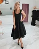 単純な黒い短いカクテルドレスラインストラップノースリーブサテン茶長いイブニングドレスフォーマル特別な日の帰省のドレス