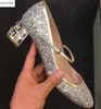 2018 Nuove donne paillettes tacchi alti nastro paillettes pompe in pelle scarpe da festa scarpe tacco diamante scarpe eleganti scarpe da sposa fibbia