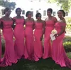 핫 핑크 플러스 사이즈 신부 들러리 숄더 아플리케 레이스 인어 메이드의 명예 웨딩 게스트 드레스 여성들은 공식 파티 드레스를 착용