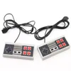 Nostalgische gastheer Mini TV Bulit in 620 Game Console Video Handheld voor NES Games -consoles met retailboxen door zee