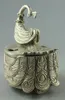 Collectible Decorado Velho Handwork Tibet Prata Esculpido Pavão Queimador de Incenso