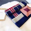 Прямая продажа от производителя, двухсторонний кашемировый шарф с имитацией пледа, цельная теплая шерстяная шаль9499393