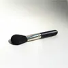 brosse de poudre moelleuse