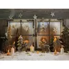 Außerhalb des Fensters, Frohe Weihnachten-Hintergründe, Winterschnee, bedrucktes Holz, geschnittene Kiefern, Elche, Sterne, Kerzen, Baby- und Kinder-Fotohintergründe