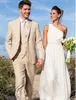 Nya 2018 Beige Men Suits Wedding Tuxedos For Men Custom Made Beach Mens Wedding Suits Brudgum Dräkt Groom Tuxedo Bridegroom289n