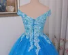 Elegant Off Axes Blue Quinceanera Klänningar V Neck Kortärmad Applika Lace Sequined Fabric Tulle Corset Back Chepa Prom Sweet 16 Dress