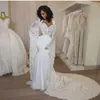 Sukienki Tiul Satin Syrenca kochanie Odsłanianie Boning Sexy Wedding Bride Sukienka z długim wyszkolonym peleryną Sweetheart Sheath Lace Saaty